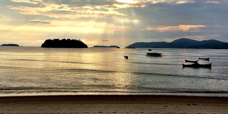 Quais são as praias mais lindas de Paraty? Pixabay